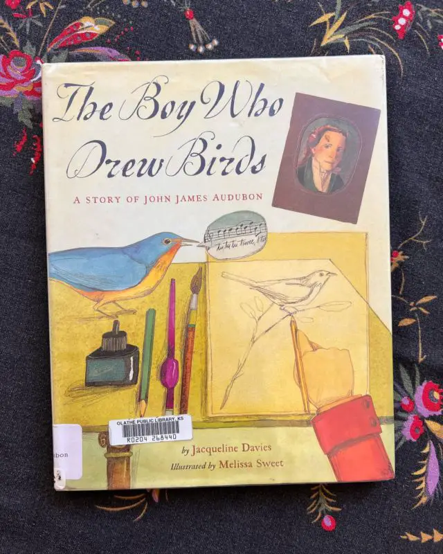 This is the loveliest book…💗🪶🪺
Perfect for the changing seasons, bird lovers, & a bit of history!! 
(Thanks to @readaloudrevival for the recommendation!) 🥰